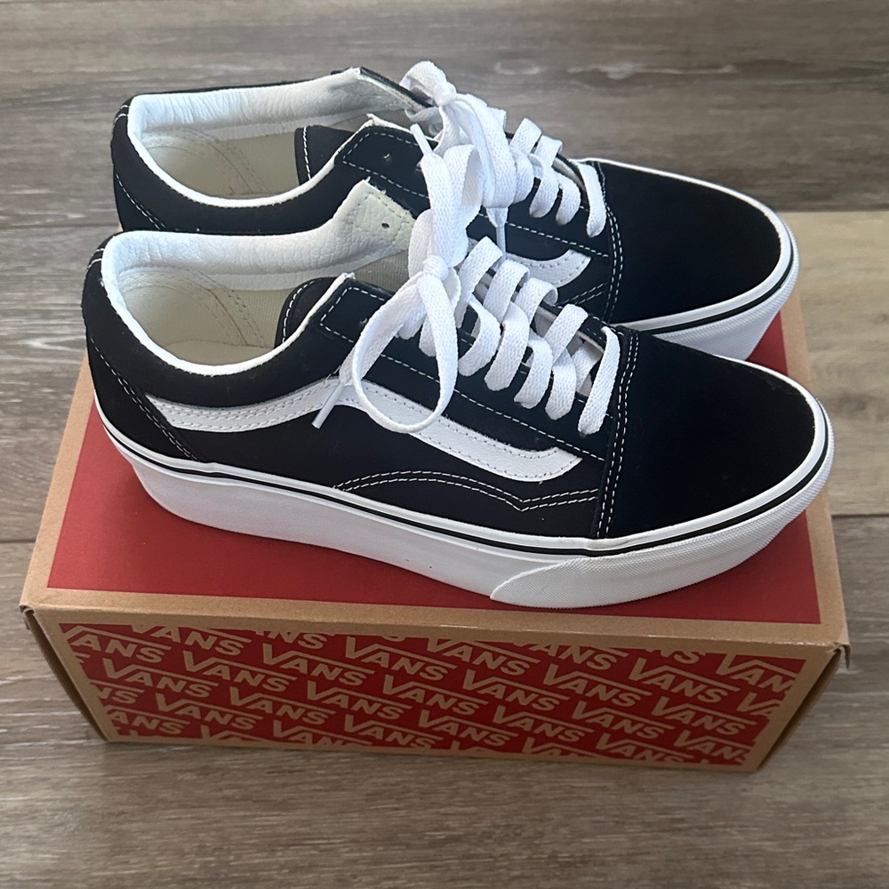 Vans Classic Black and White Low-Tops